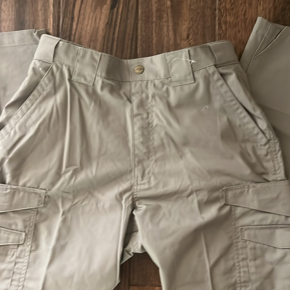 NWT . TRU SPEC 24-7 TACTICAL SERIES  …. 237 - Picture 4 of 13